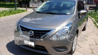 Autos usados-Nissan-Versa