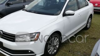 Autos usados-Volkswagen-Jetta Nuevo