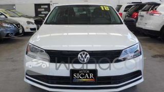 Autos usados-Volkswagen-Jetta Nuevo